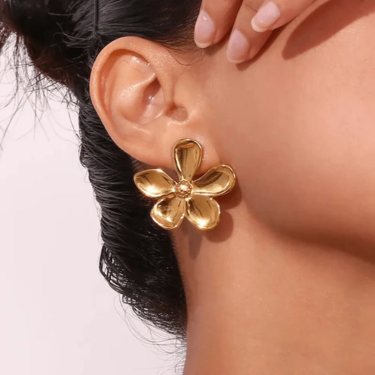 Petunia Studs -18k Gold Plated