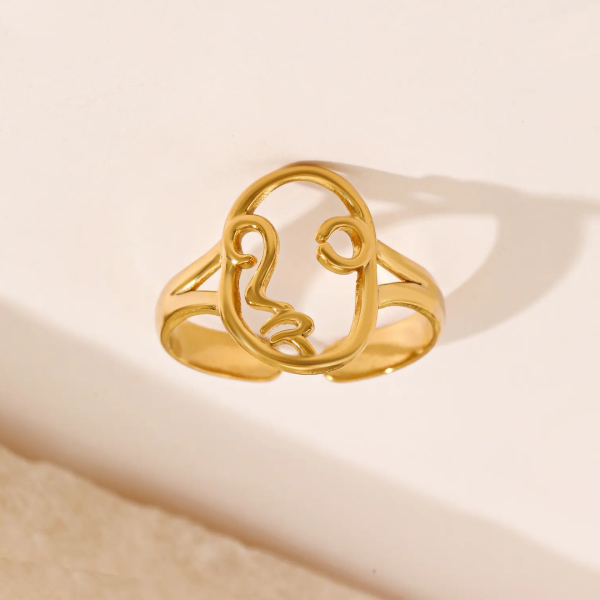Swan Ring - 18k Gold Plated
