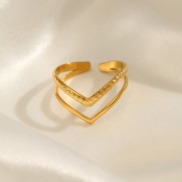 Shaina Ring - 18k Gold Plated