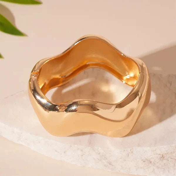 Naina Bangle -18K Gold Plated