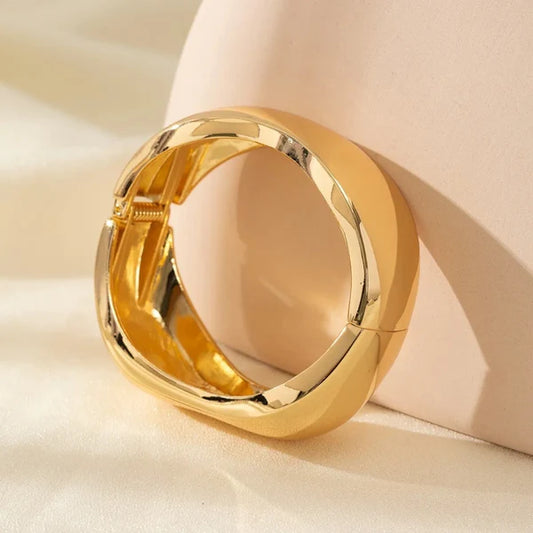 Juliet Bangle -18K Gold Plated