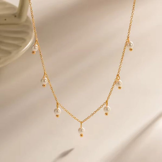 Pearl Me Up Necklace - 18k Gold Plated