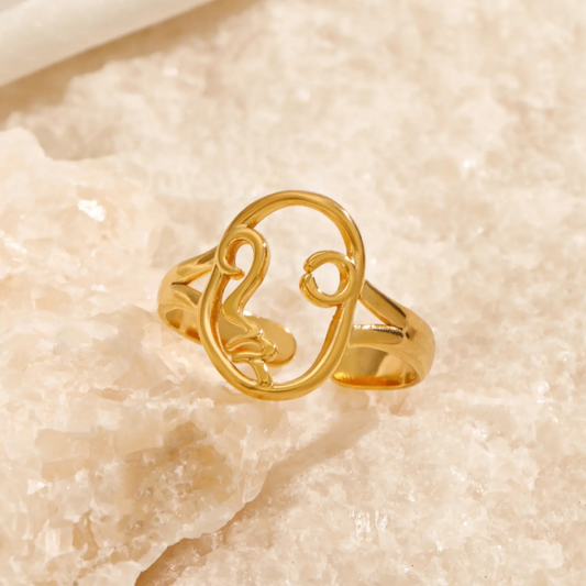 Swan Ring - 18k Gold Plated