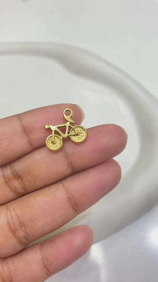 Cycle Pendant + Chain - 18k Gold Plated