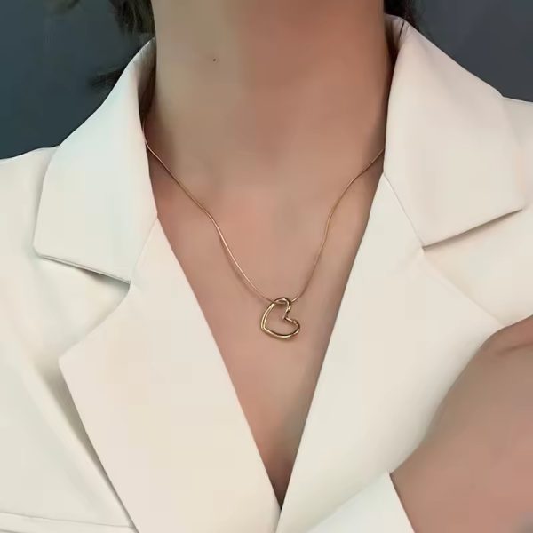 Love Me Necklace - 18k Gold Plated