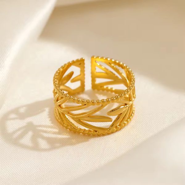 Willow Ring - 18k Gold Plated